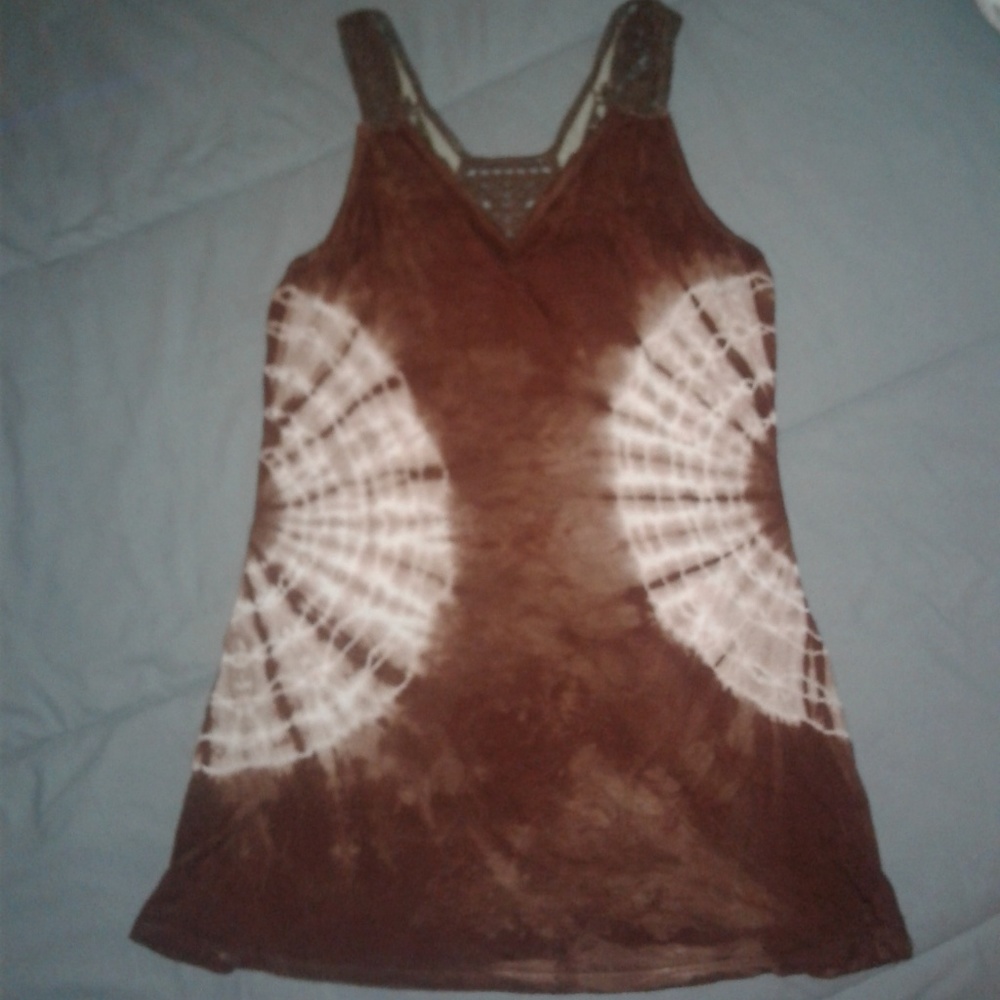 BROWN TIE DYE CROCHET TANK TOP